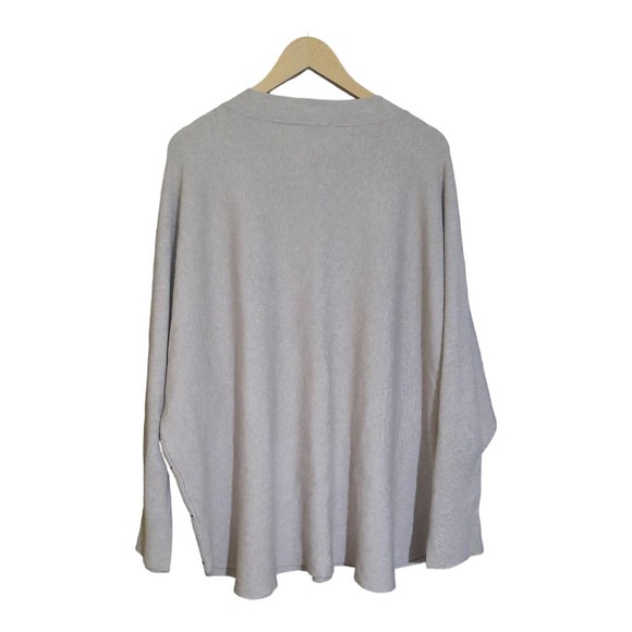 Liv Milano Womens V-Neck Viscose Blend Long Sleeve Studded Sweater Size 2X - Picture 2 of 6